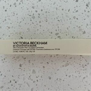 Victoria Beckham Beauty Concealer